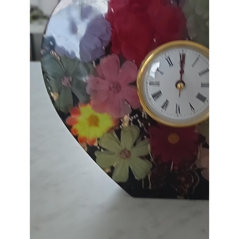 Handmade Resin Desk Mantle Heart Clock Big 2 Inches Thick Flowers Pearls 734 - Picture 3 of 11